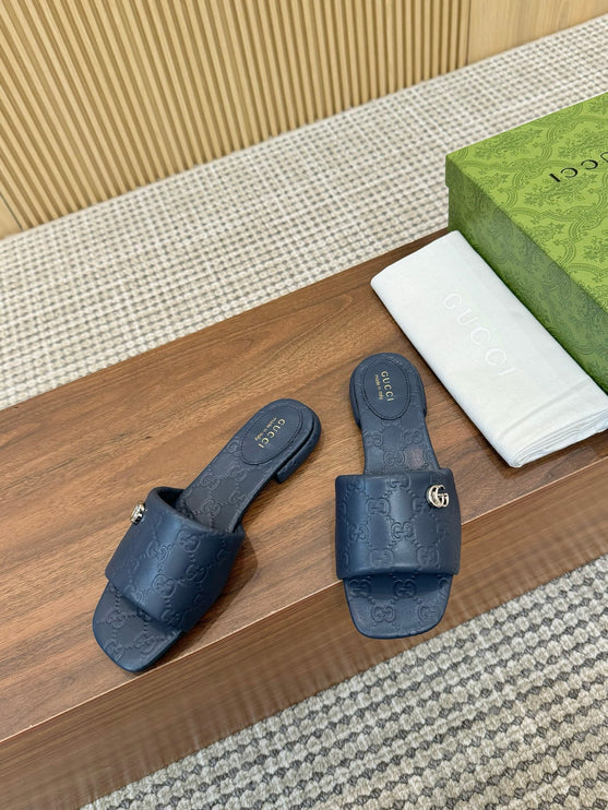 GC mule bleu