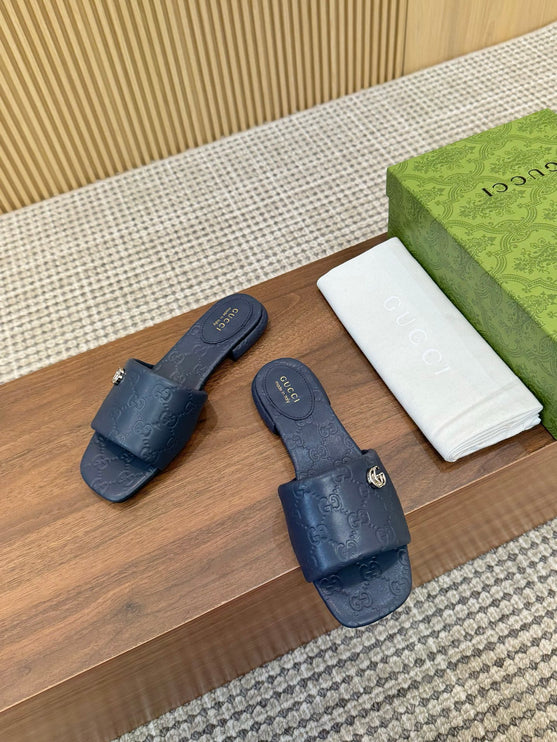 GC mule bleu