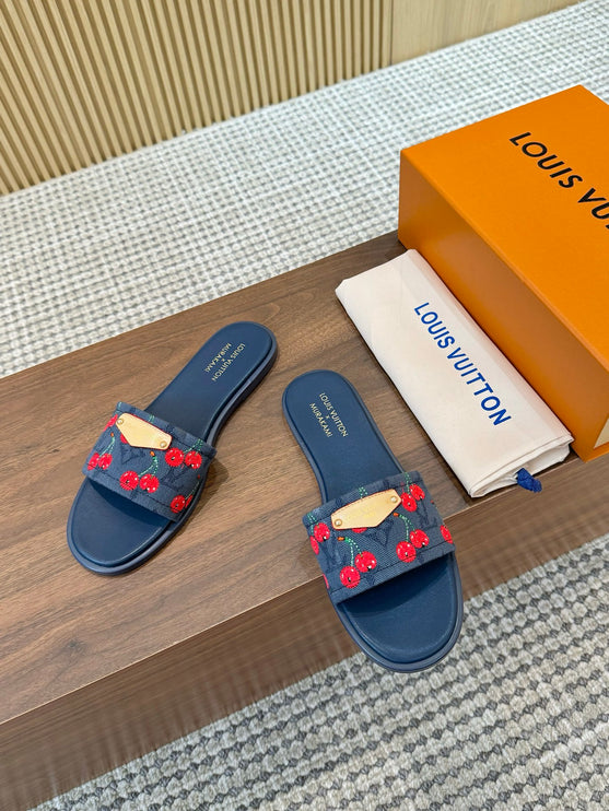 LV MT Cherry bleu marine