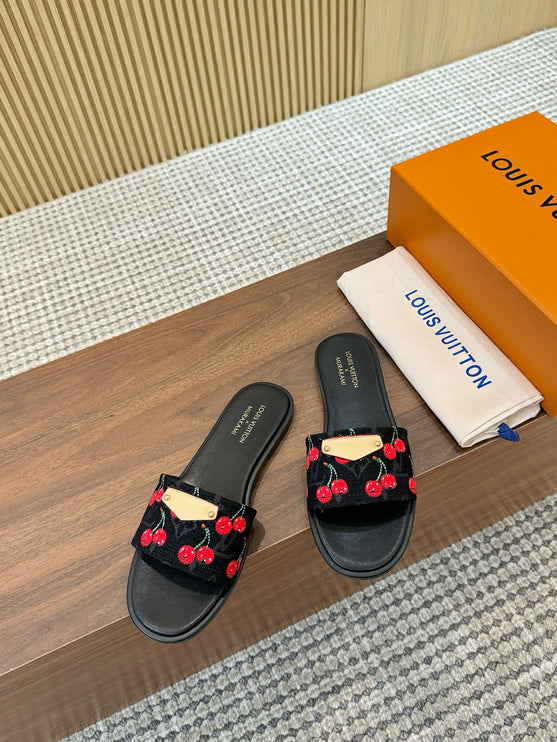 LV MT Cherry noire